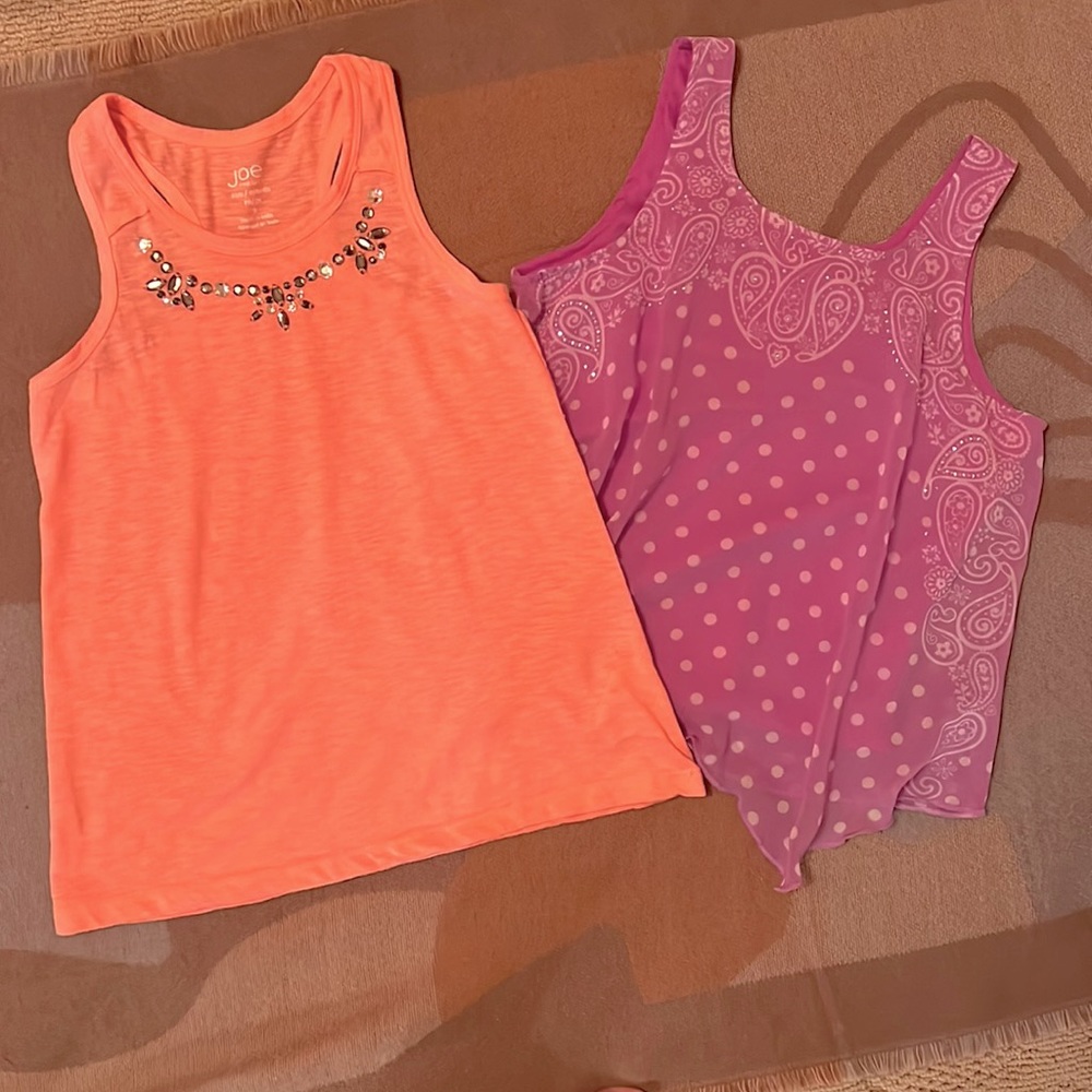 2 Size 8 girls tanks with some bling!